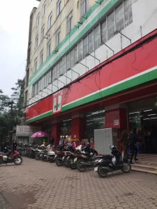 Siêu thị T Mart Lĩnh Nam